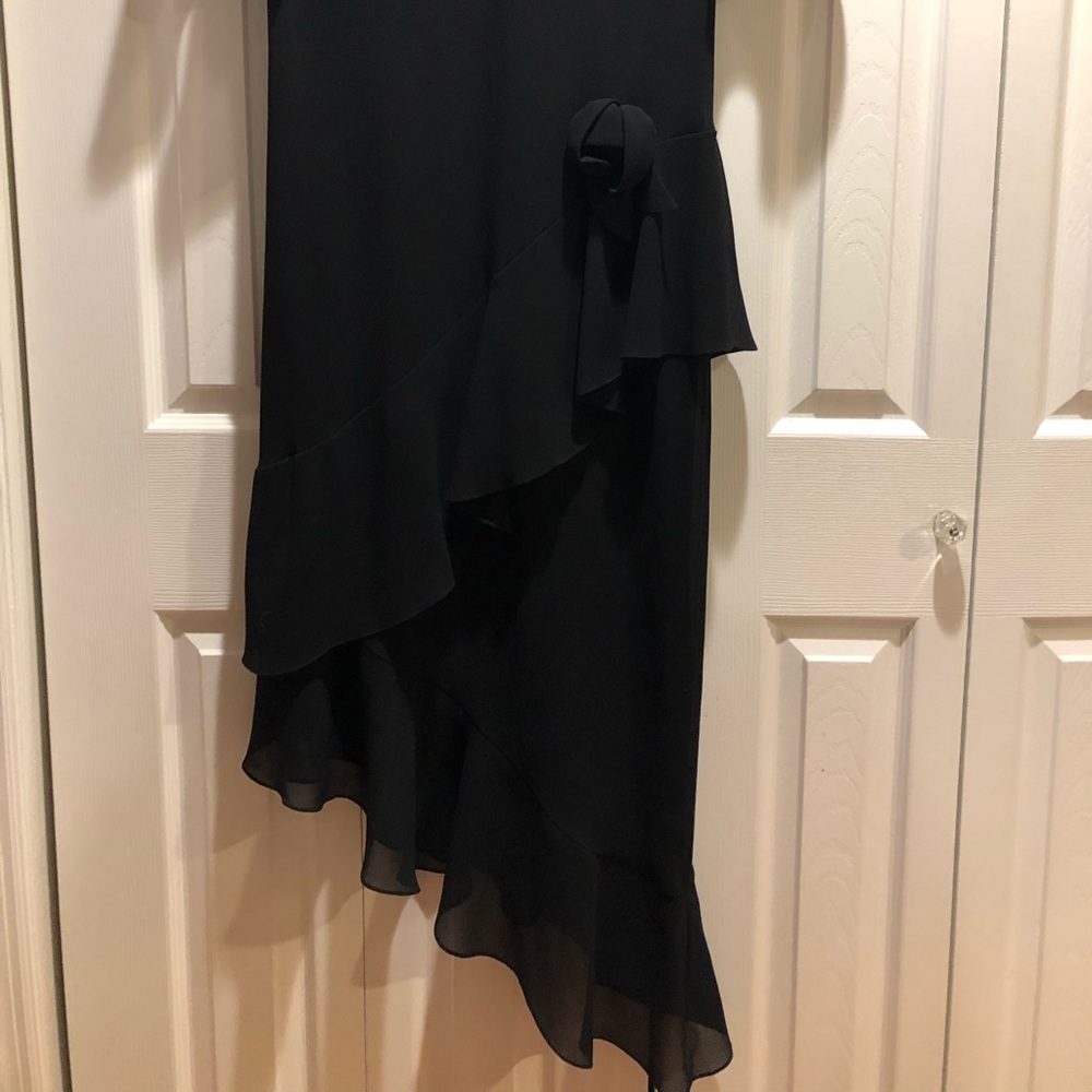 High-low Gown - Picture 2 of 5